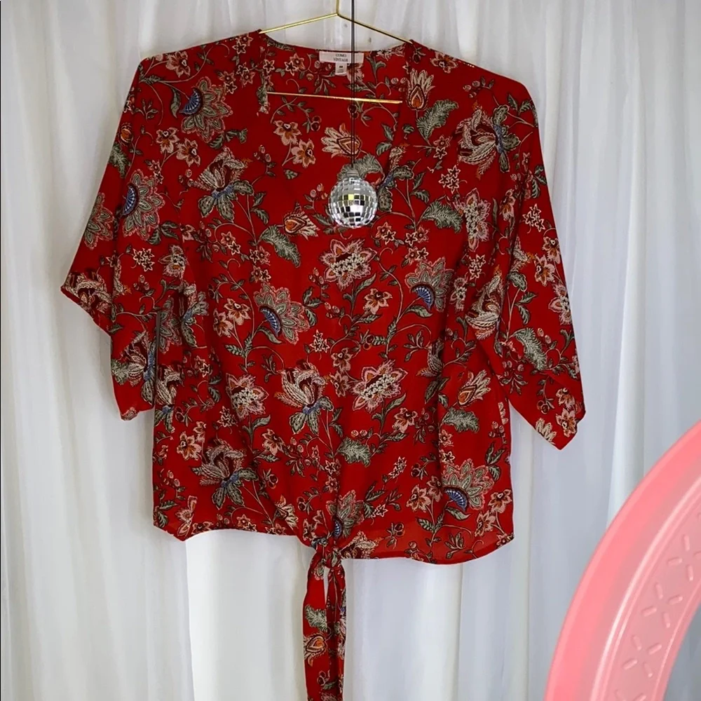 Como Vintage Red Flutter Sleeve Blouse with Tie Front